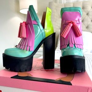 Jeffrey campbell o quinn